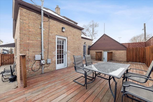 9520 Britta Avenue, Franklin Park, IL 60131