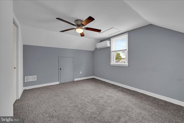 98 MECHANIC, Reinholds, PA 17569