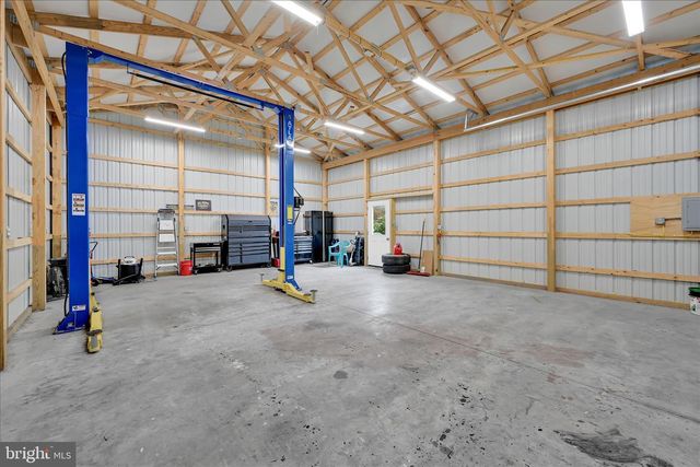 98 MECHANIC, Reinholds, PA 17569