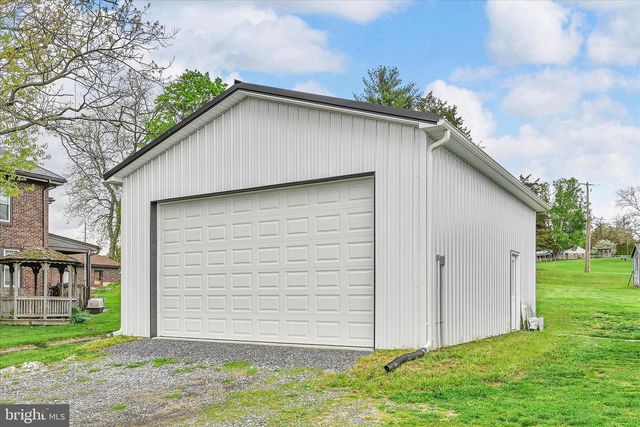 98 MECHANIC, Reinholds, PA 17569