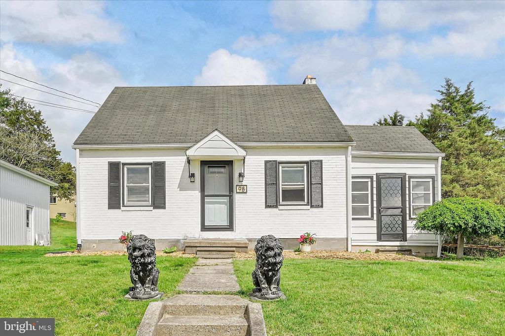 98 MECHANIC, Reinholds, PA 17569