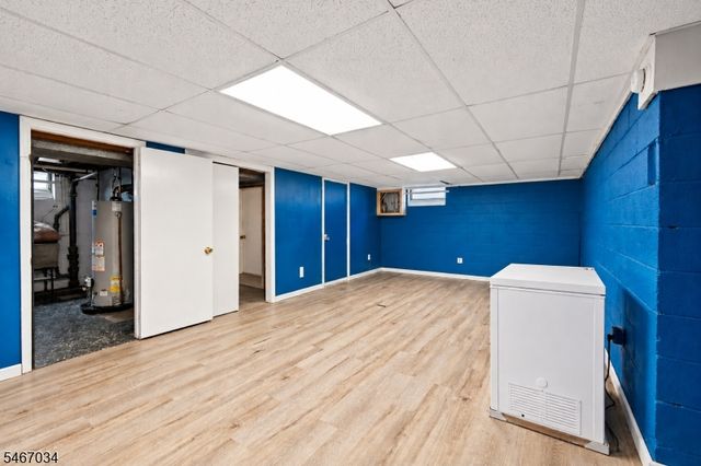 19 Cona Ct, Haledon Boro, NJ 07508