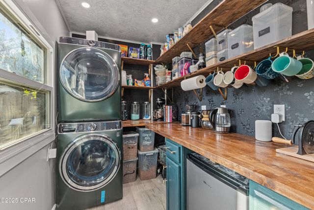 4803 W 19th Court, Panama City, FL 32405