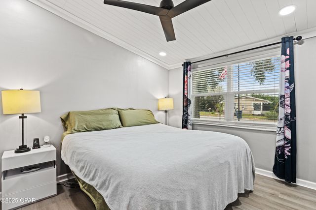 4803 W 19th Court, Panama City, FL 32405