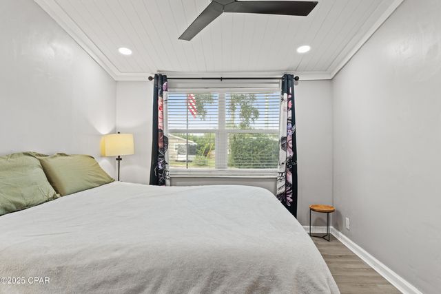 4803 W 19th Court, Panama City, FL 32405