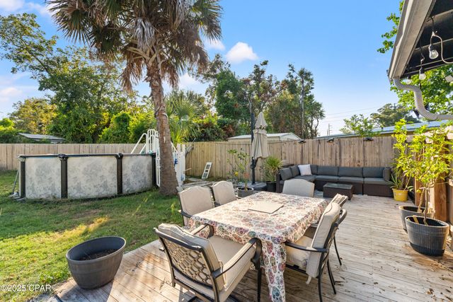 4803 W 19th Court, Panama City, FL 32405