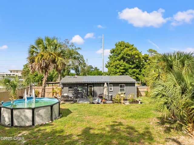 4803 W 19th Court, Panama City, FL 32405