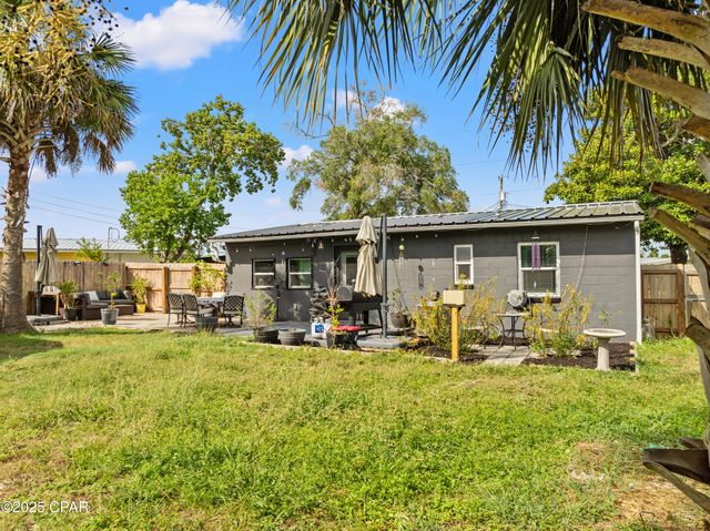 4803 W 19th Court, Panama City, FL 32405