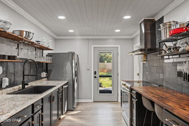 4803 W 19th Court, Panama City, FL 32405