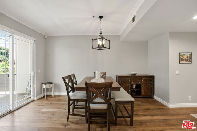 1426 N Laurel Avenue 110, West Hollywood, CA 90046