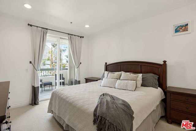 1426 N Laurel Avenue 110, West Hollywood, CA 90046