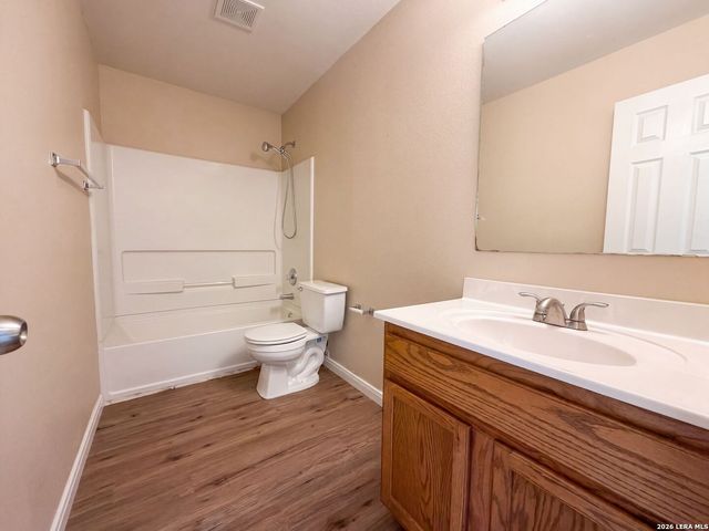 16423 TURF CLB, Selma, TX 78154
