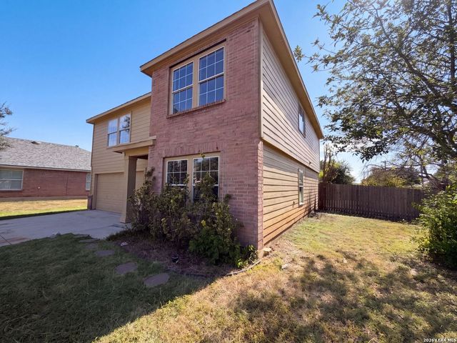16423 TURF CLB, Selma, TX 78154