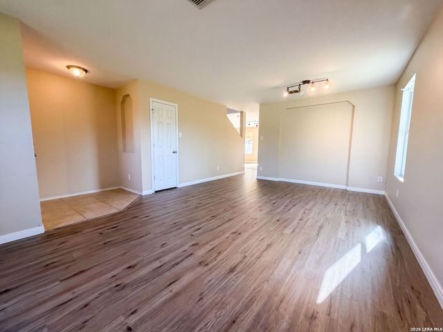 16423 TURF CLB, Selma, TX 78154