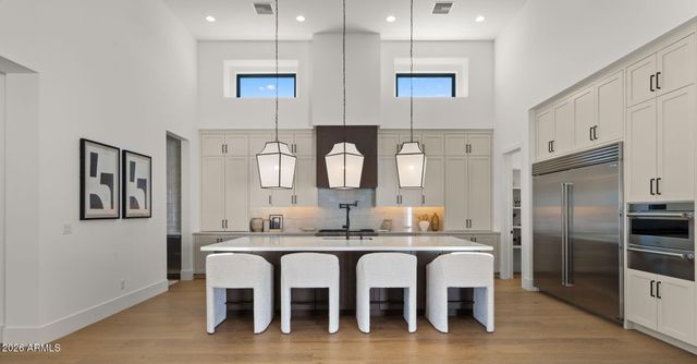 4945 E MOUNTAIN VIEW Road, Paradise Valley, AZ 85253