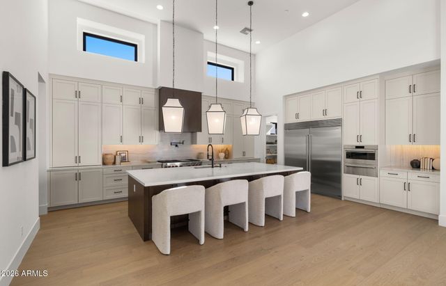4945 E MOUNTAIN VIEW Road, Paradise Valley, AZ 85253