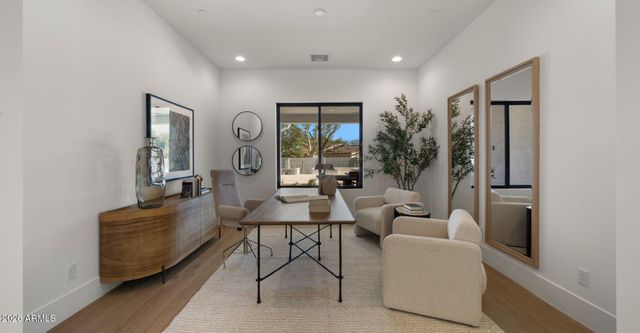 4945 E MOUNTAIN VIEW Road, Paradise Valley, AZ 85253