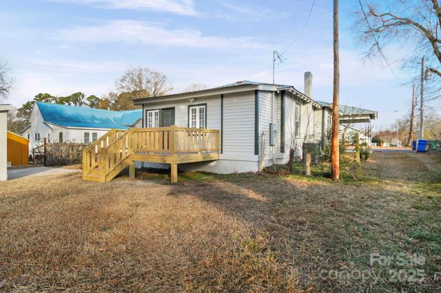 1703 Lowder Street, Albemarle, NC 28001