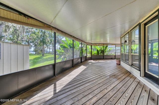 5325 DEER ISLAND Road, Green Cove Springs, FL 32043