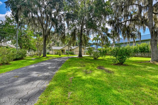 5325 DEER ISLAND Road, Green Cove Springs, FL 32043