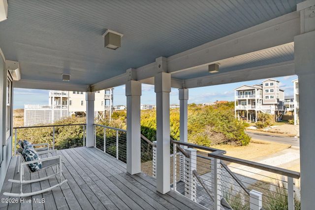 7403 E Beach Drive, Oak Island, NC 28465