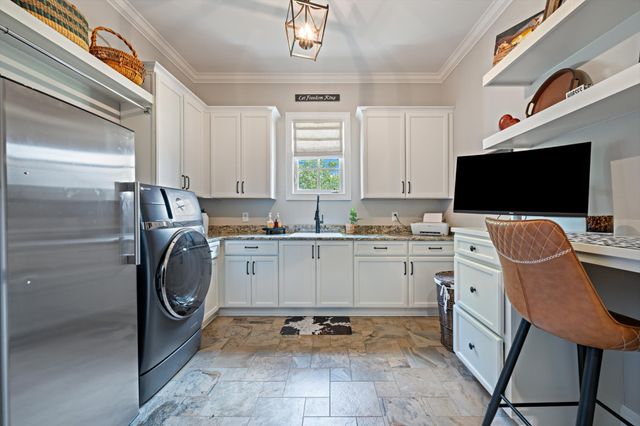 4088 Kings Camp Pass, Arrington, TN 37014