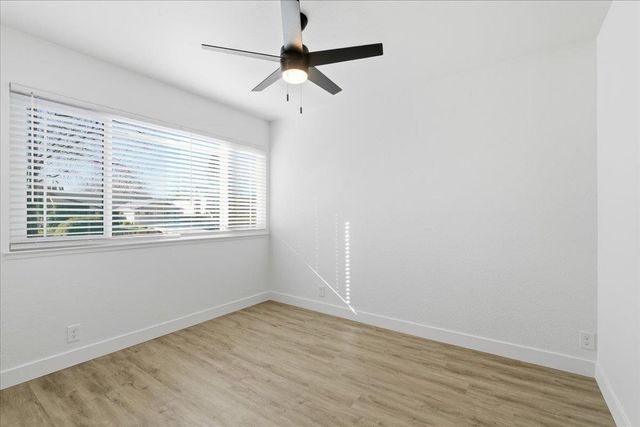 7944 Summerplace Dr, Citrus Heights, CA 95621