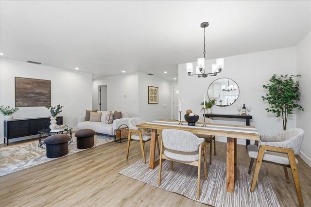 7944 Summerplace Dr, Citrus Heights, CA 95621