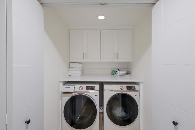 517 70TH STREET, Holmes Beach, FL 34217