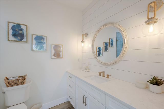 517 70TH STREET, Holmes Beach, FL 34217