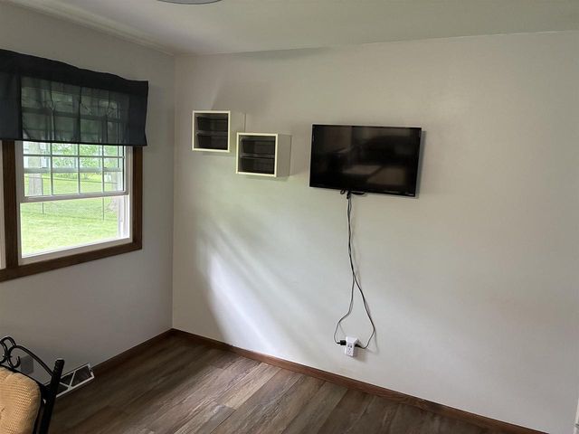 916 Kriedeman Drive, Stoughton, WI 53589