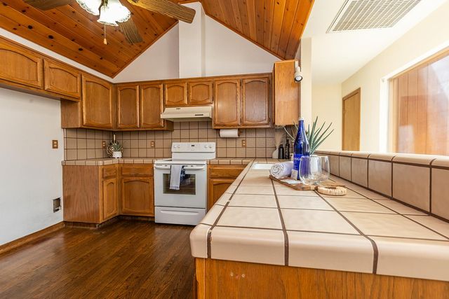 3913 Cougar Pl, Modesto, CA 95356