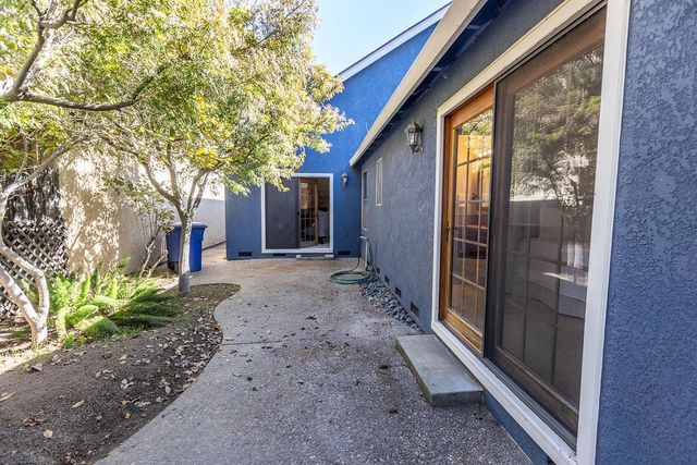 3913 Cougar Pl, Modesto, CA 95356