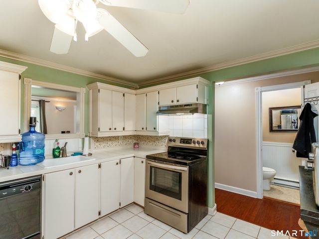 273 Queen Street 14E, Southington, CT 06489