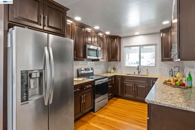 4253 Dorman Rd, Pleasanton, CA 94588