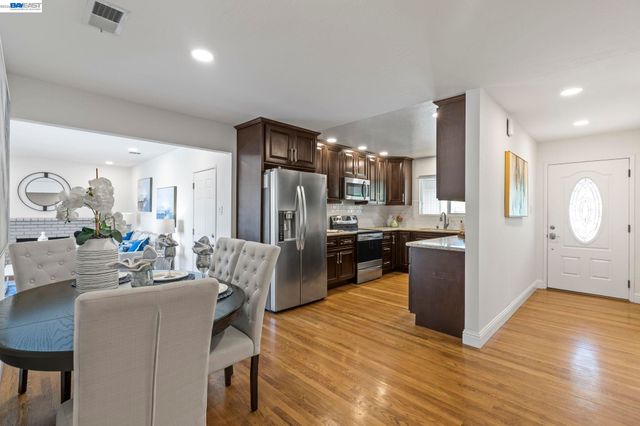 4253 Dorman Rd, Pleasanton, CA 94588