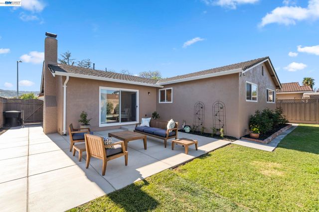 4253 Dorman Rd, Pleasanton, CA 94588