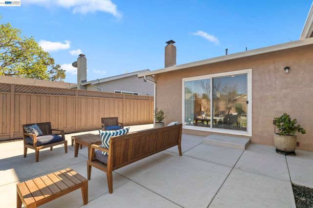 4253 Dorman Rd, Pleasanton, CA 94588