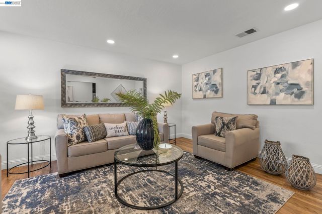 4253 Dorman Rd, Pleasanton, CA 94588