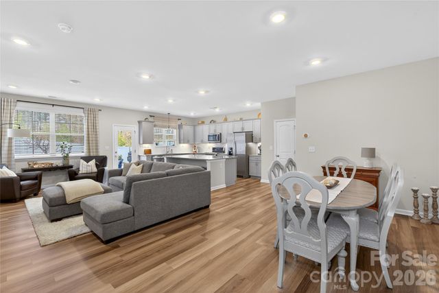 3123 Glenn Hope Way, Matthews, NC 28104