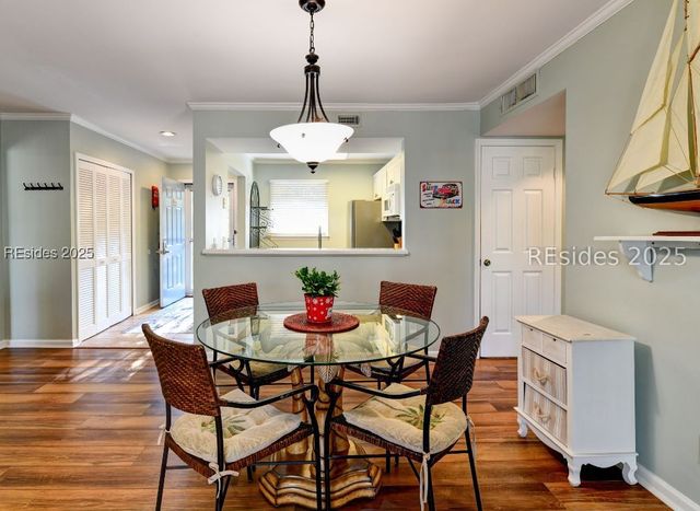 2 Wimbledon Ct Apt 205, Hilton Head Island, SC 29928