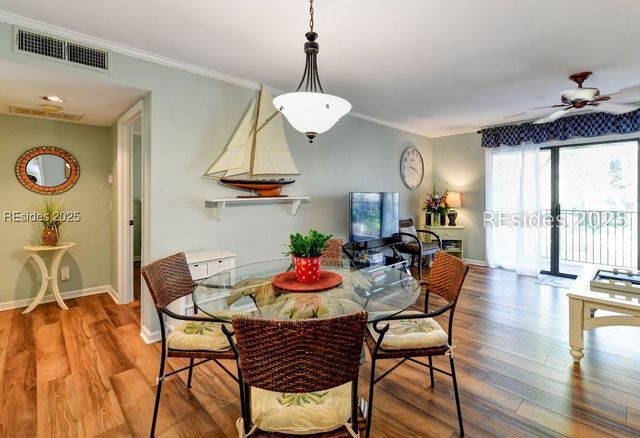 2 Wimbledon Ct Apt 205, Hilton Head Island, SC 29928