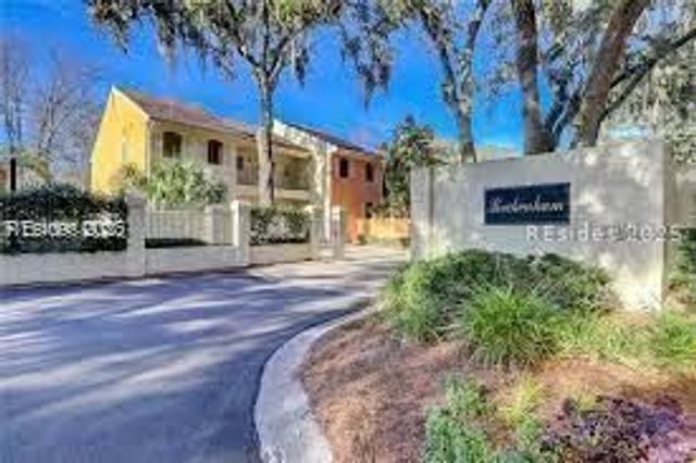 2 Wimbledon Ct Apt 205, Hilton Head Island, SC 29928
