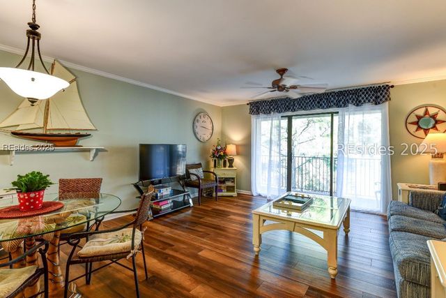 2 Wimbledon Ct Apt 205, Hilton Head Island, SC 29928