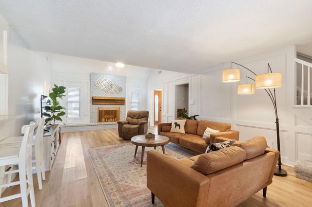 15603 Autumnbrook Drive, Houston, TX 77068
