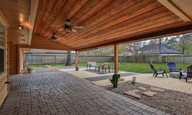 15603 Autumnbrook Drive, Houston, TX 77068