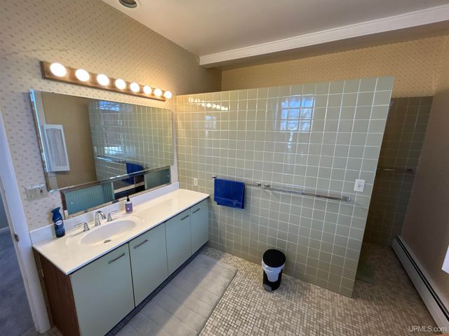 258 W Jasper Street, Gwinn, MI 49841