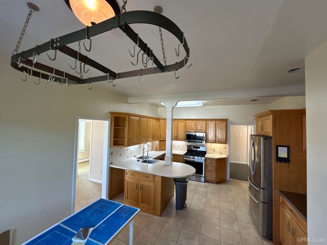 258 W Jasper Street, Gwinn, MI 49841