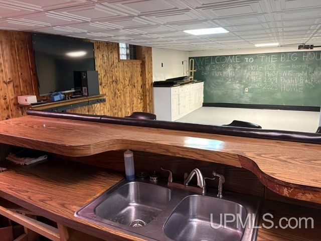 258 W Jasper Street, Gwinn, MI 49841