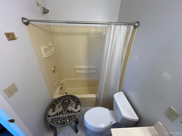 258 W Jasper Street, Gwinn, MI 49841